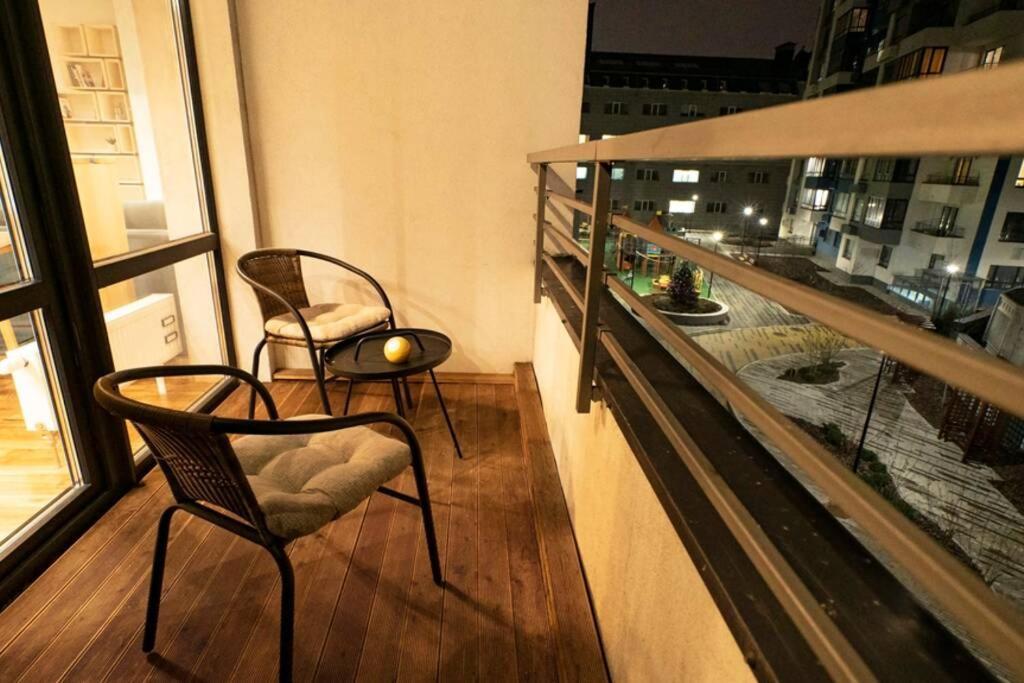 Loft Studio Near Smart Plaza Polytech, Center Kiev Exterior foto